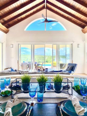 Beautiful Villa 4 bedr spread across 3 floors !